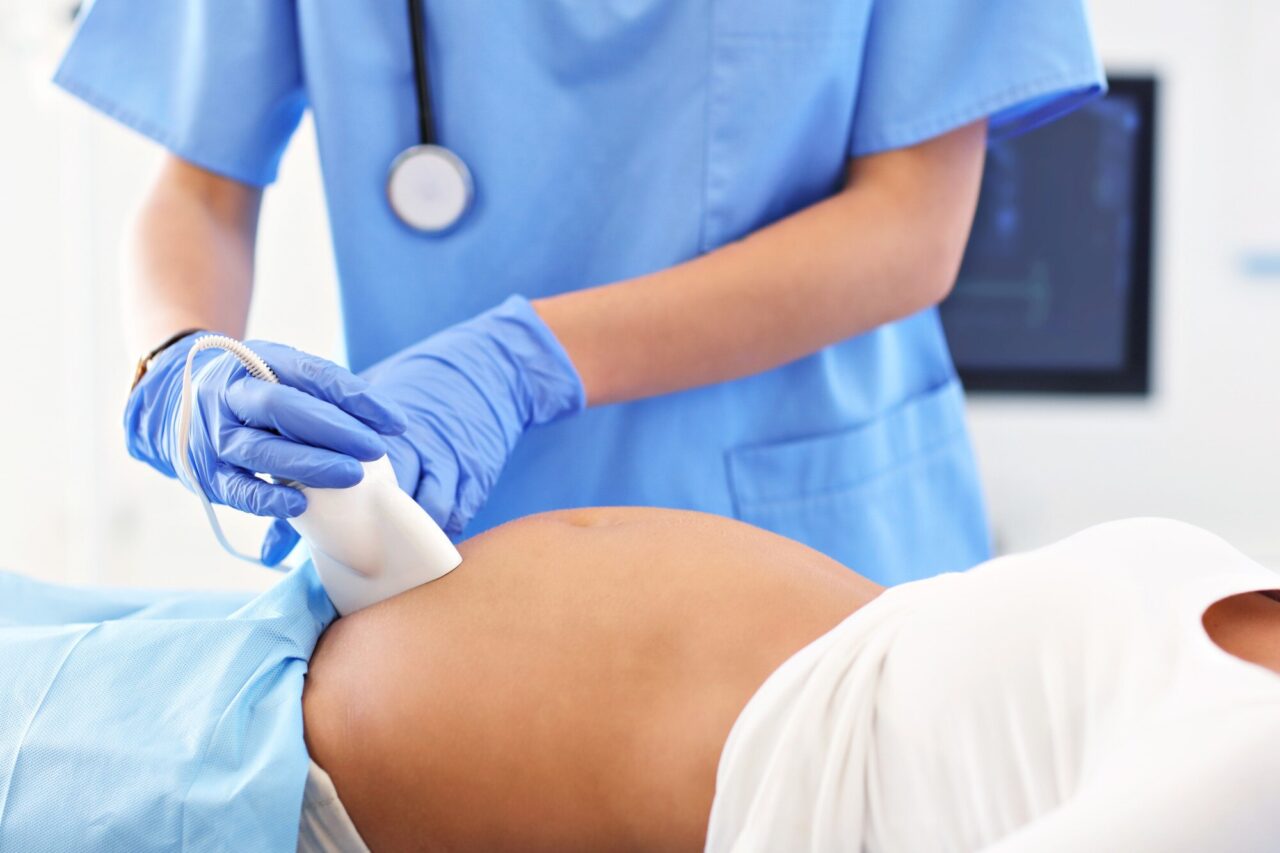 Testele de screening prenatal: care sunt opțiunile și ce arată fiecare